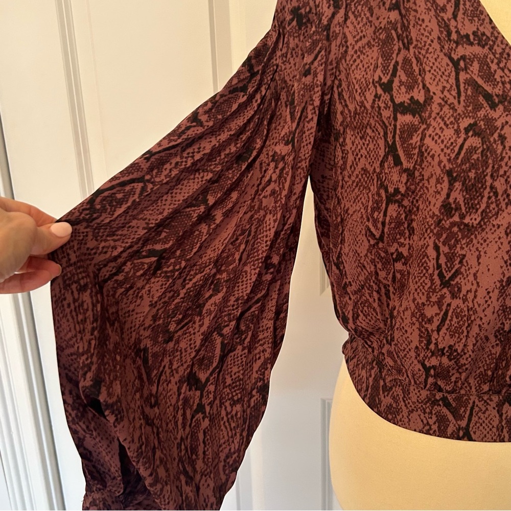Cupcakes and Cashmere Purple Python Print Wrap Blouse NWOT - Picture 3 of 5